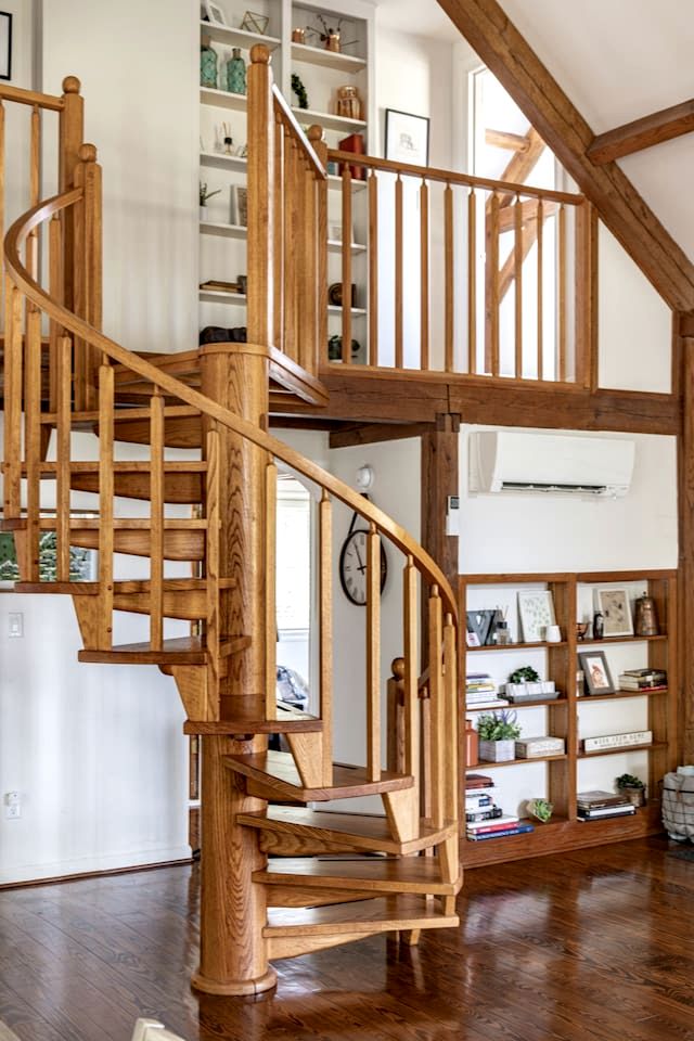 Impressive Cottage Beautifully Renovated with Sauna and Fire Pit in Virginia