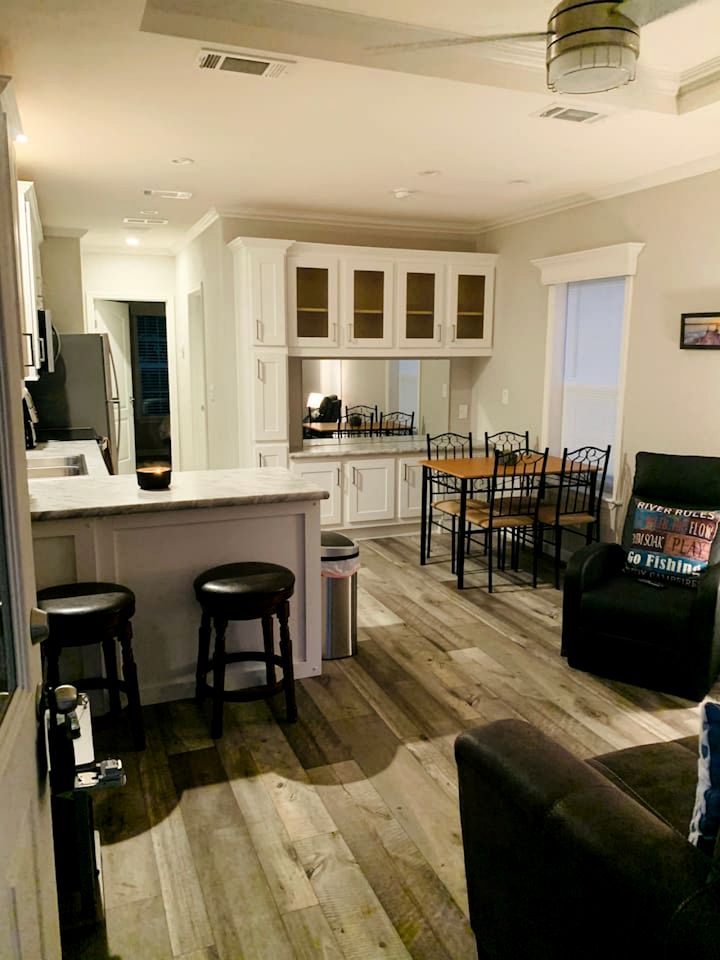 Impressive Cottage with Fire Pit in Dunnellon, Florida