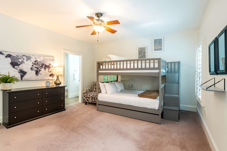 Vacation Rentals (United States of America, Charlotte, North Carolina)