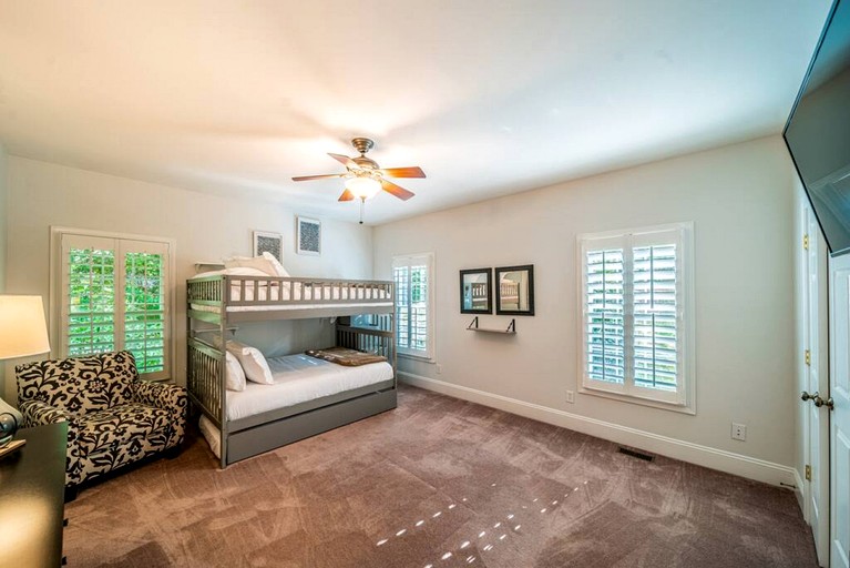 Vacation Rentals (United States of America, Charlotte, North Carolina)