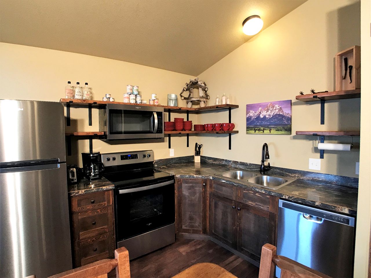 Impressive Old West Cabin with Fireplace in Island Park, Idaho