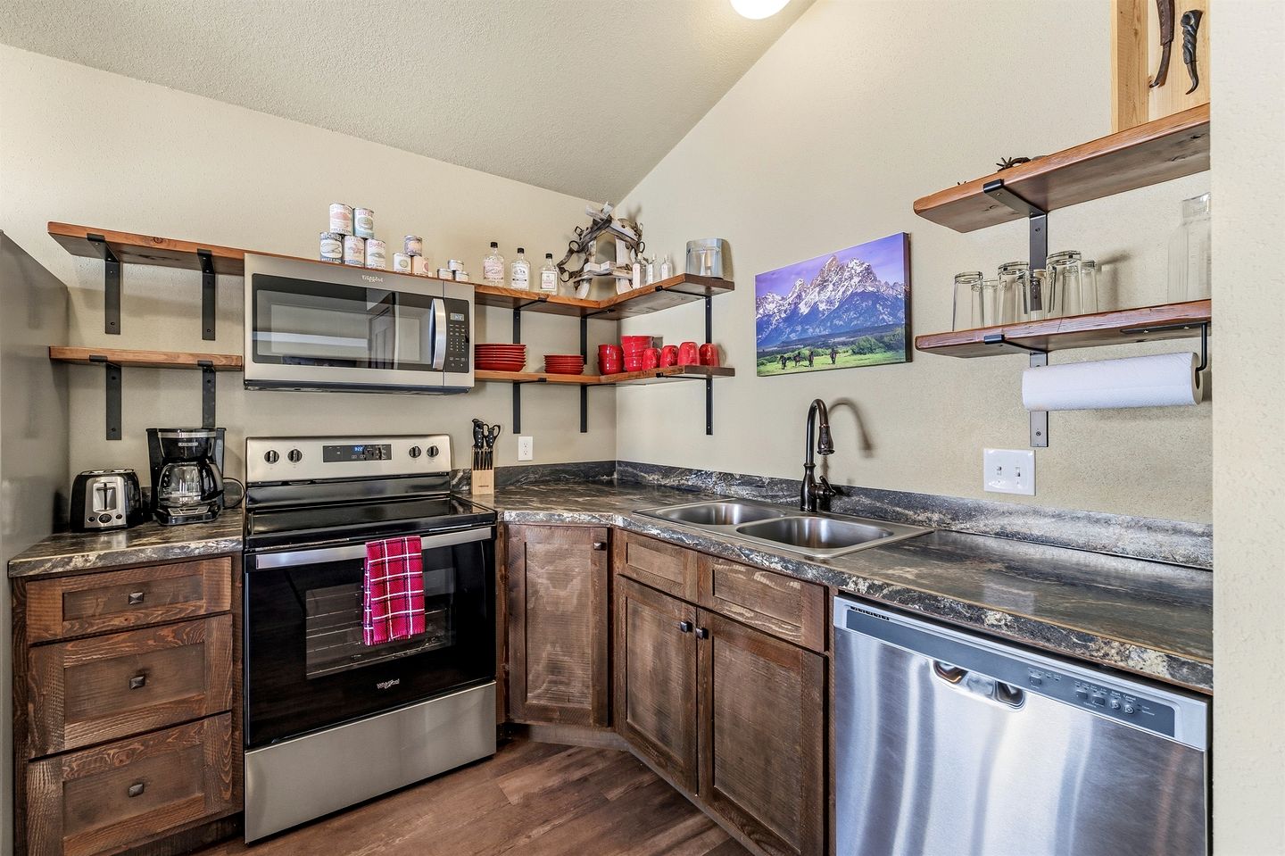 Impressive Old West Cabin with Fireplace in Island Park, Idaho