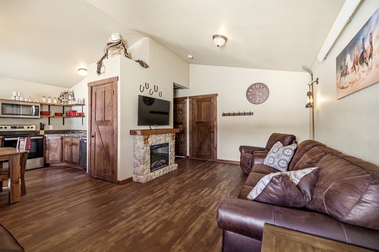 Cabins (United States of America, Island Park, Idaho)