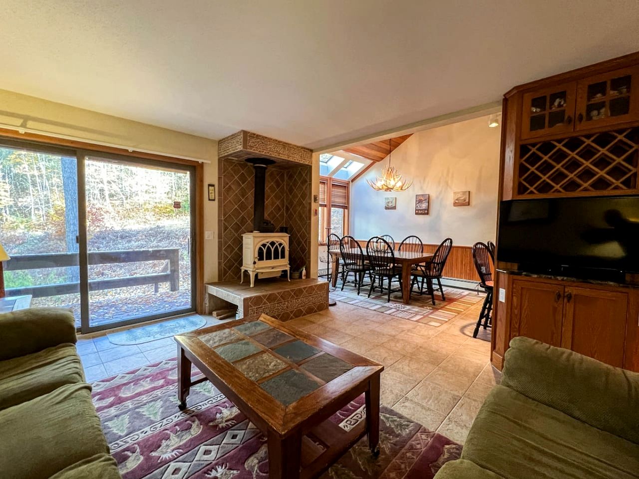 Impressive Secluded Cabin with Gorgeous Sights and Swimming Pool in Bartlett, New Hampshire