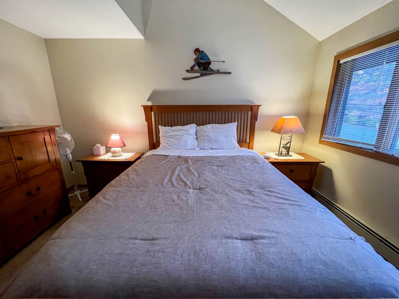 Impressive Secluded Cabin with Gorgeous Sights and Swimming Pool in Bartlett, New Hampshire