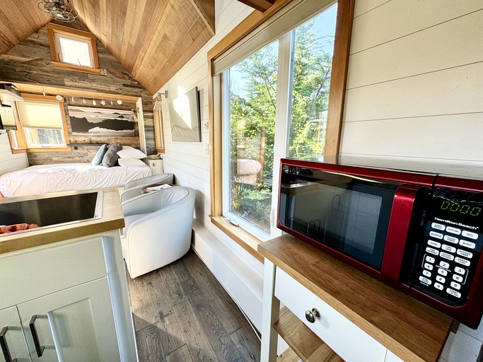 Tiny Houses (United States of America, Waldport, Oregon)