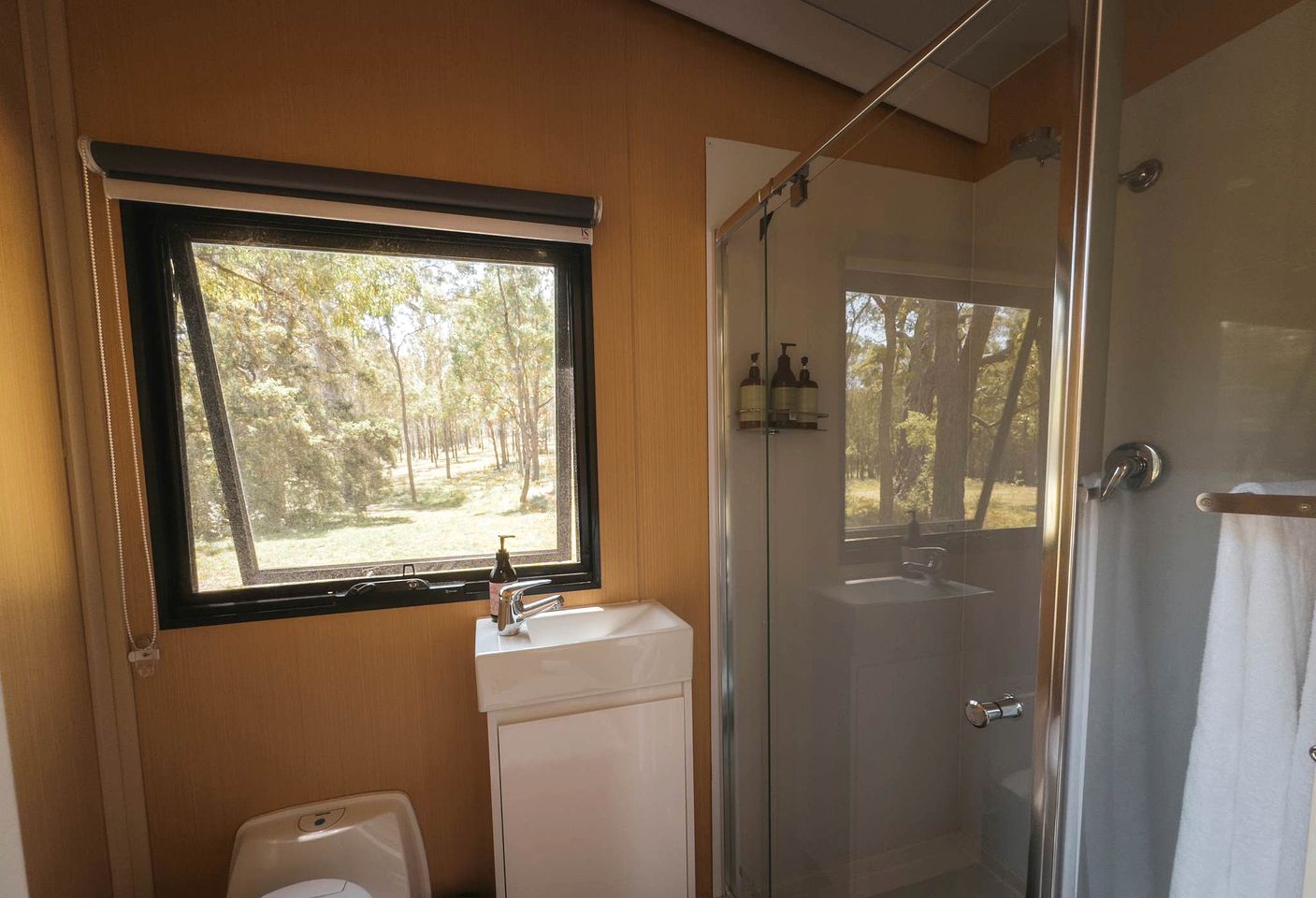 Impressive Tiny House Nestled Amidst Trees in Broke, New South Wales