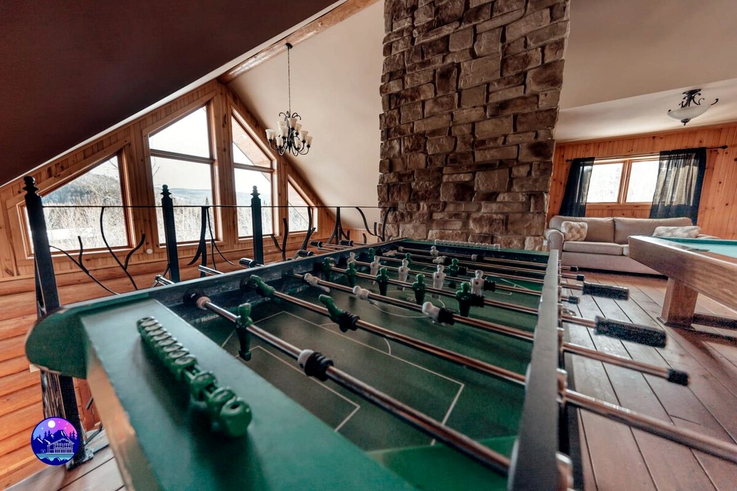 Impressive Villa with Pool, Spa and Billiard Fantastic for Winter Sports in Saint Come, Quebec