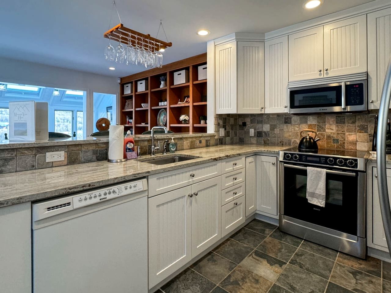 Impressive Villa Surrounded by Trees with Fantastic Sights in Jackson, New Hampshire