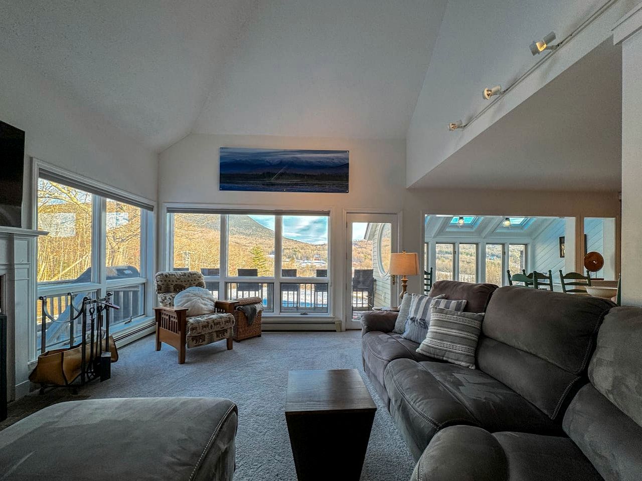 Impressive Villa Surrounded by Trees with Fantastic Sights in Jackson, New Hampshire