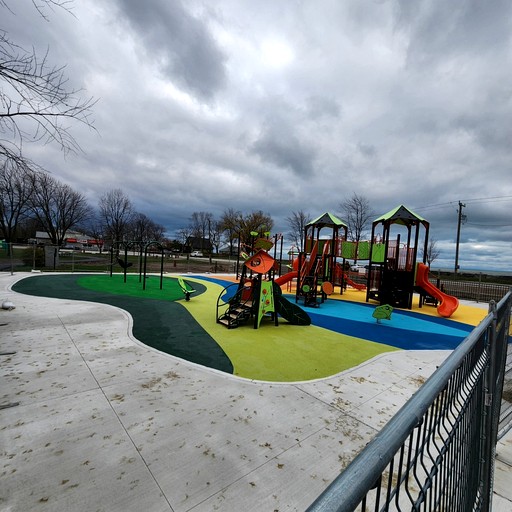 Cottages (Canada, Leamington, Ontario)