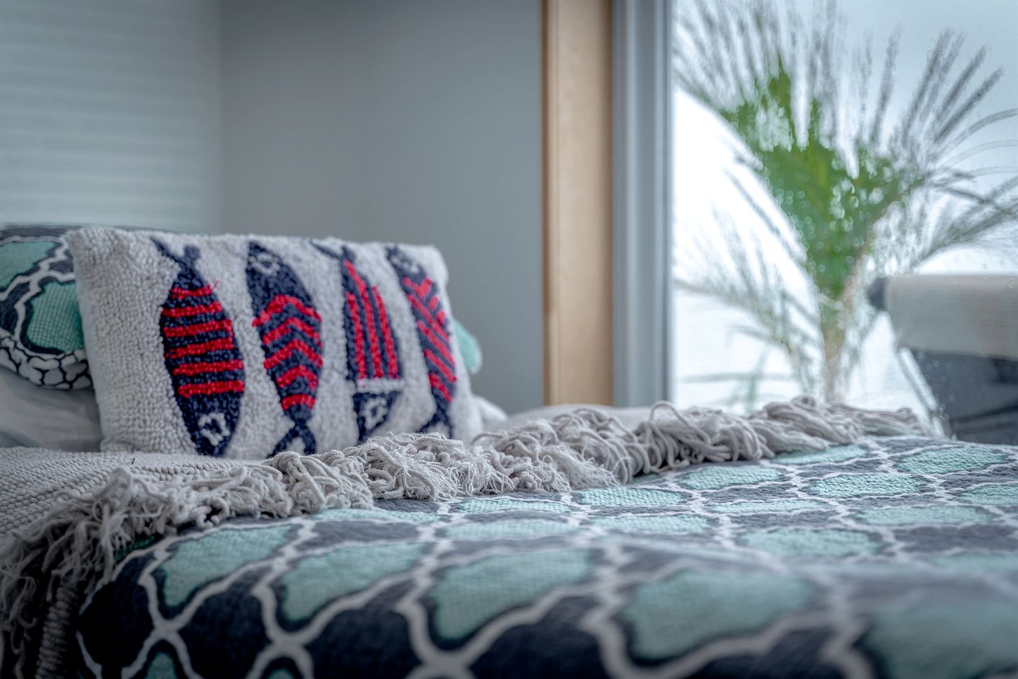 Impressive Waterfront Cottage with Fantastic Views in Leamington, Ontario