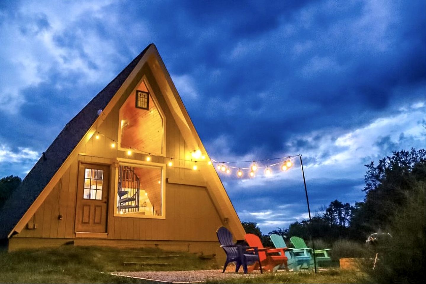 Incredible A-frame with Fabulous Panoramic Views and Hot-tub in Makanda, Illinois