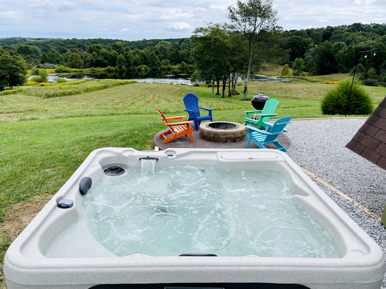 Incredible A-frame with Fabulous Panoramic Views and Hot-tub in Makanda, Illinois