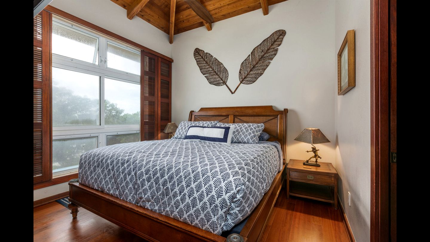 Incredible Beach House with Stunning Views in Laie, Hawaii