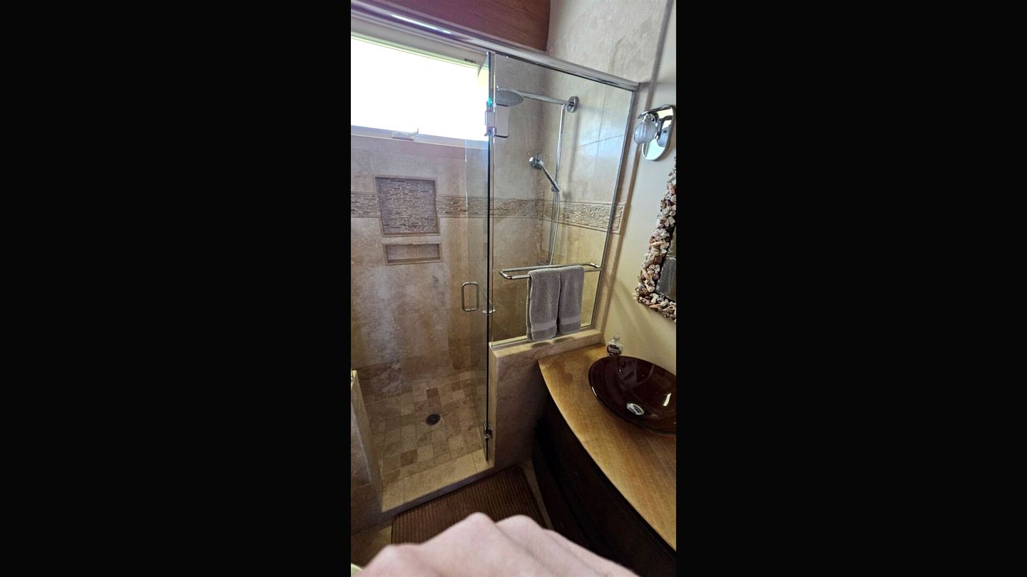 Incredible Beach House with Stunning Views in Laie, Hawaii