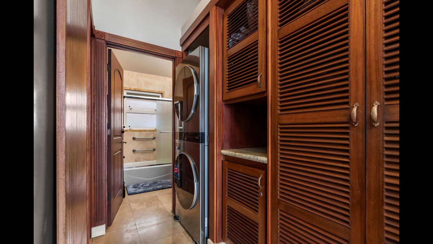 Incredible Beach House with Stunning Views in Laie, Hawaii