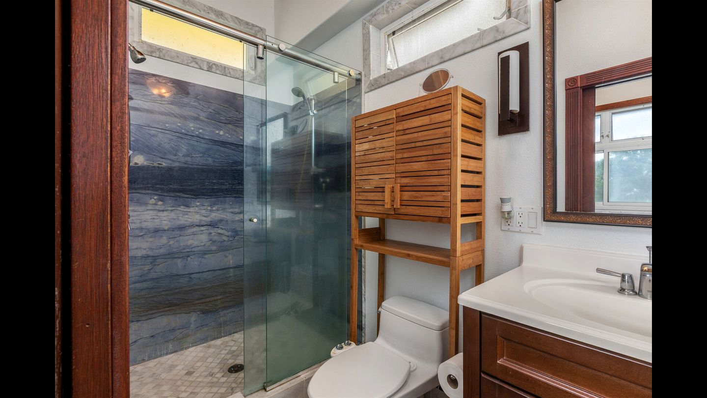 Incredible Beach House with Stunning Views in Laie, Hawaii