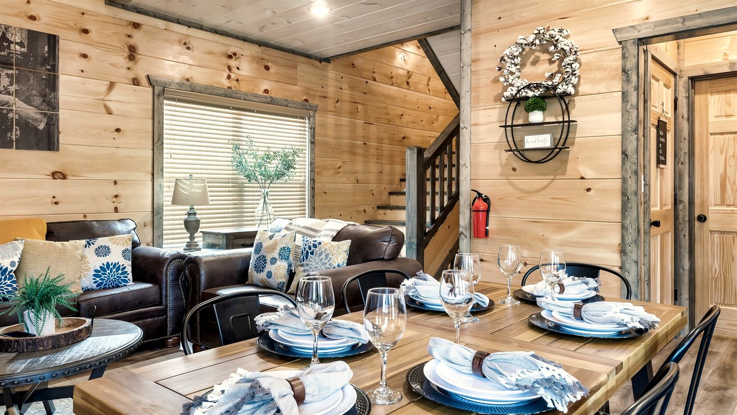 Incredible Cabin Amazing for a Relaxing Vacation in Sevierville, Tennesee