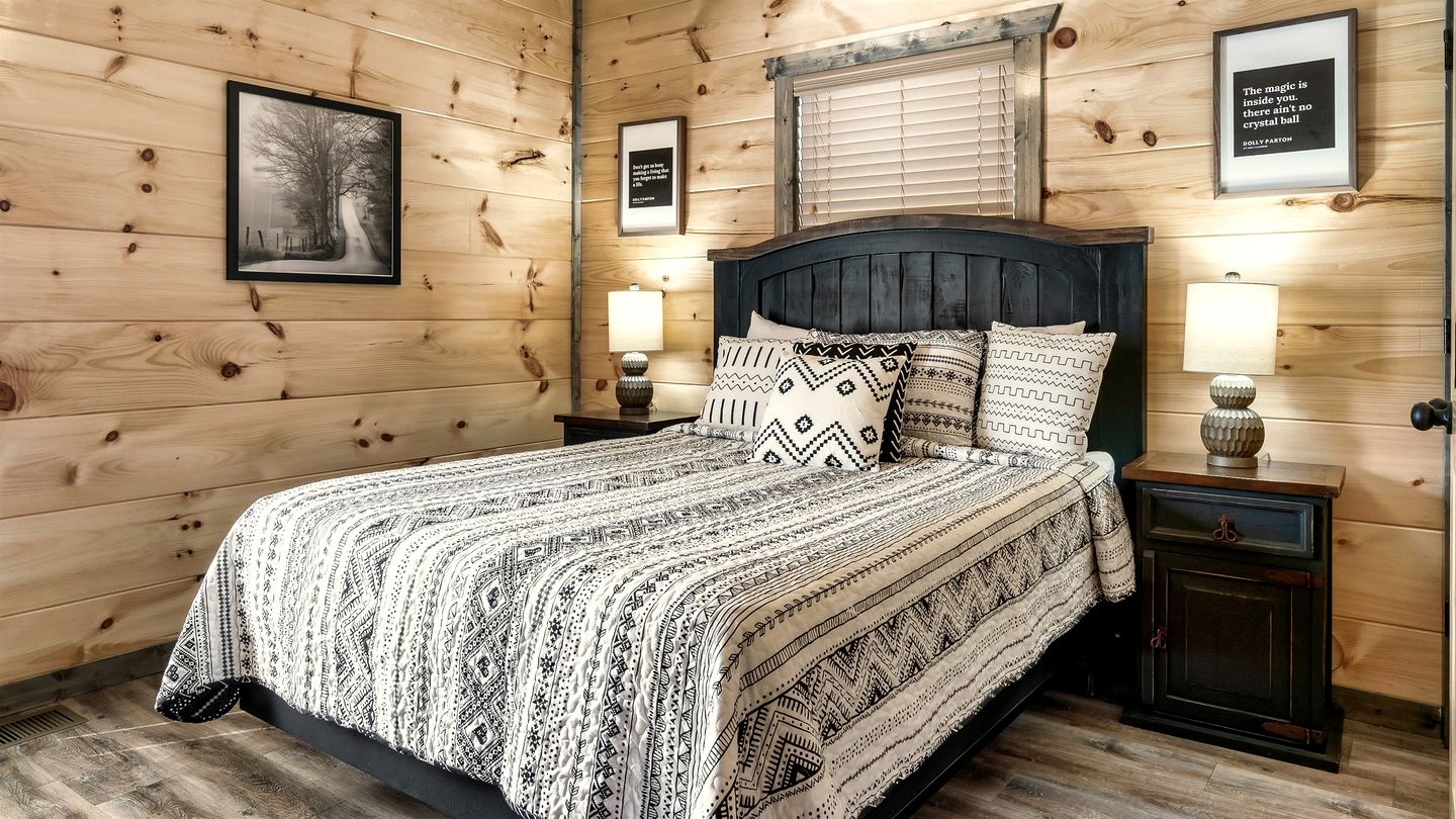 Incredible Cabin Amazing for a Relaxing Vacation in Sevierville, Tennesee