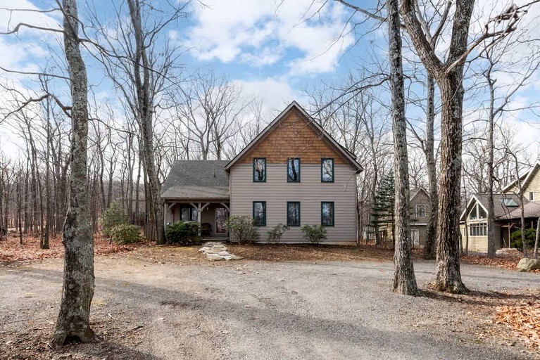 Cabins (United States of America, Wintergreen, Virginia)