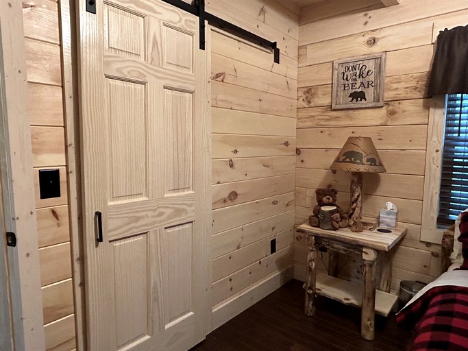 Cabins (United States of America, Campbellsville, Kentucky)