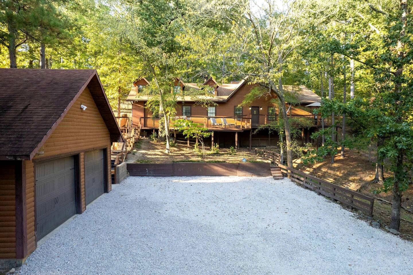 Enchanting Woodland Cabin Escape with Creekside Views near Lake Hamilton Arkansas