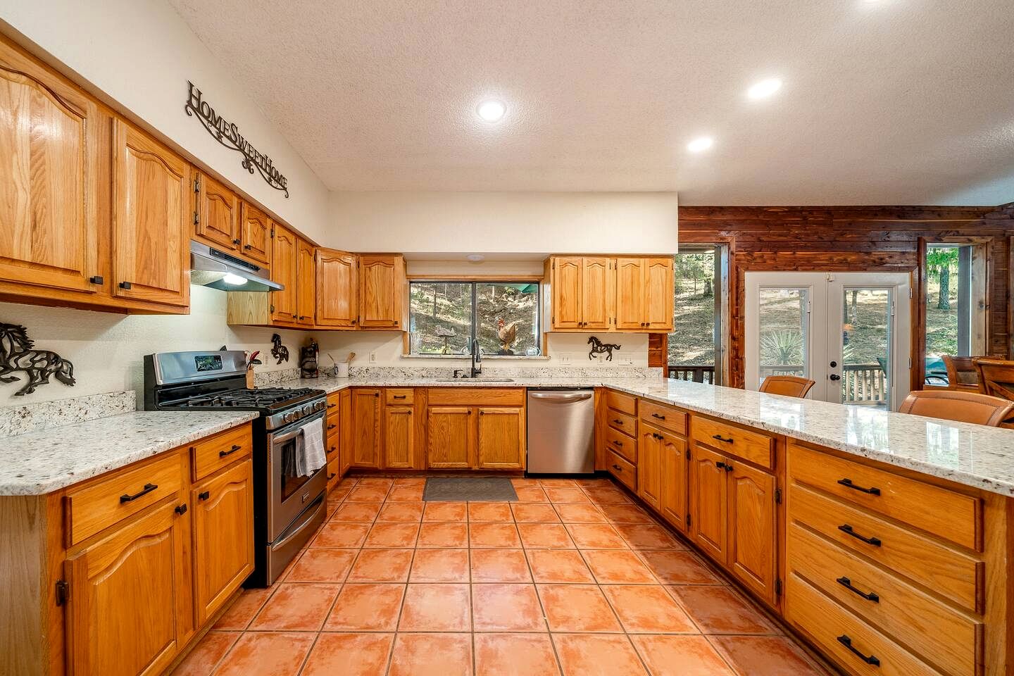 Enchanting Woodland Cabin Escape with Creekside Views near Lake Hamilton Arkansas