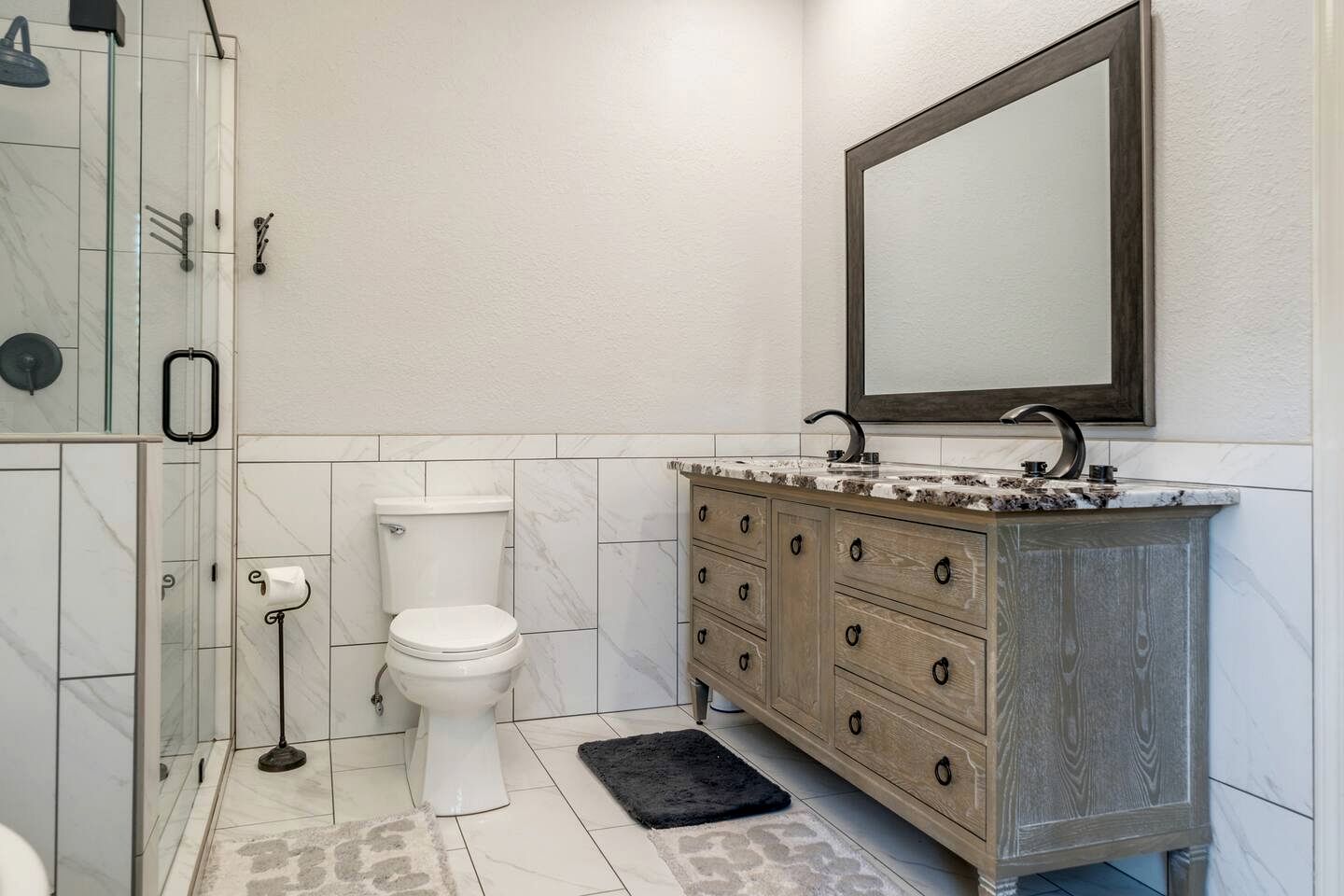 Enchanting Woodland Cabin Escape with Creekside Views near Lake Hamilton Arkansas