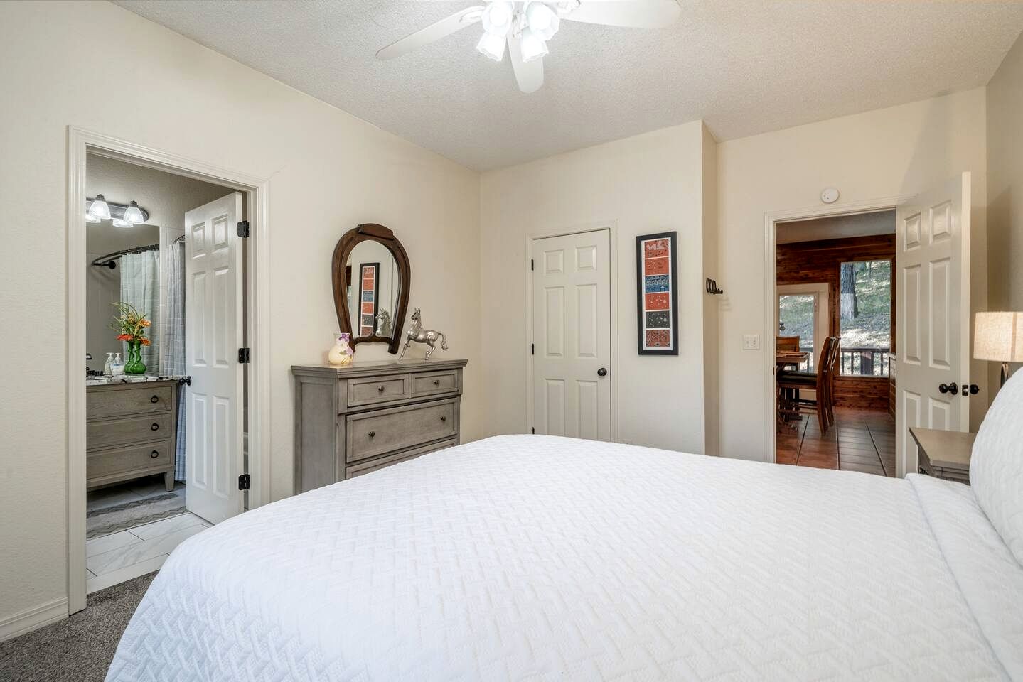 Enchanting Woodland Cabin Escape with Creekside Views near Lake Hamilton Arkansas