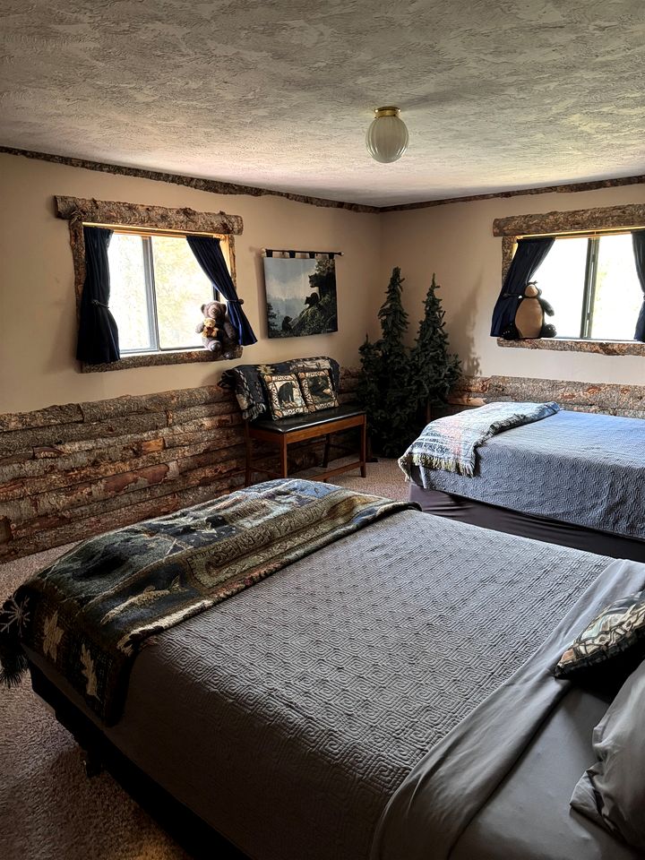 Incredible Cabin Perfect for Family Reunions near Yellowstone, Idaho