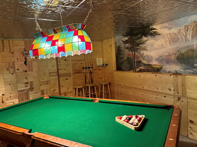 Cabins (United States of America, Island Park, Idaho)