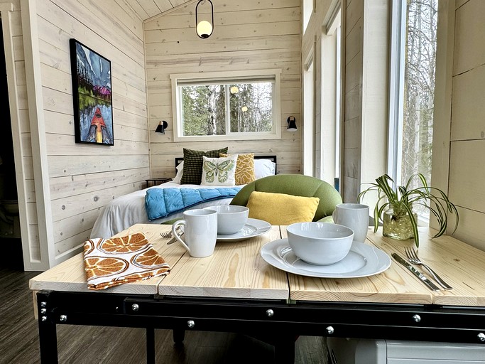 Cabins (United States of America, Anchorage, Alaska)