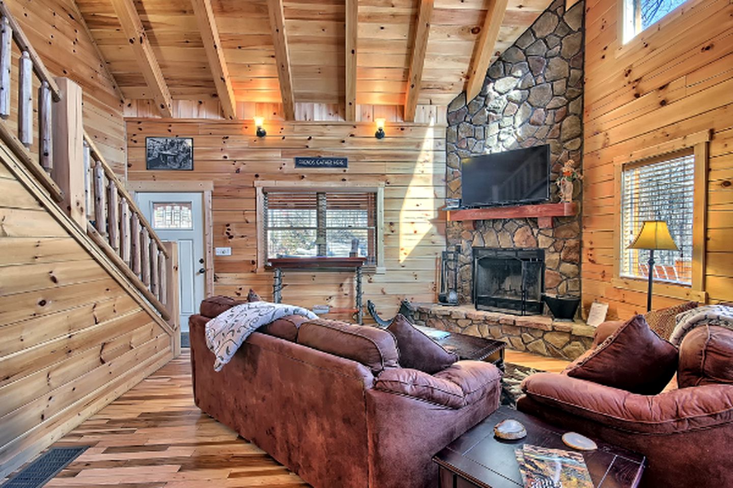 Cabin Lancaster, Ohio Glamping Hub