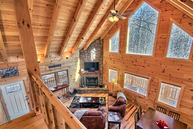 Cabin Lancaster, Ohio Glamping Hub
