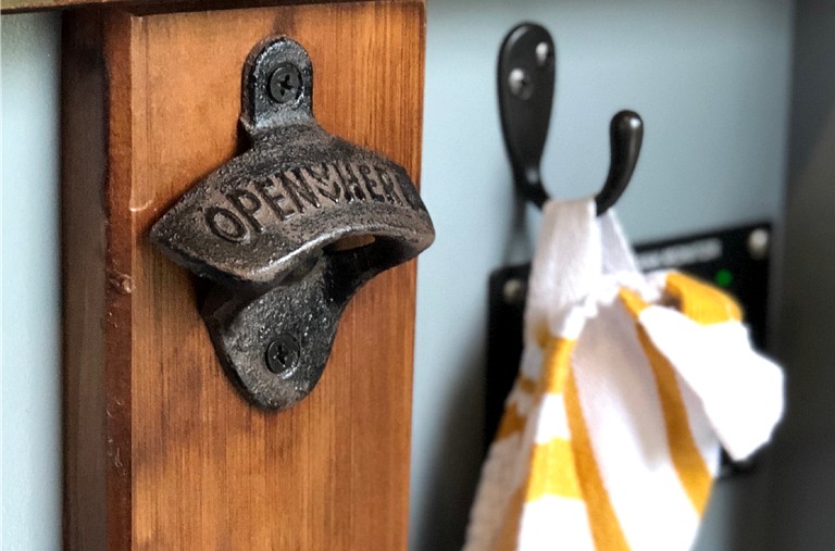 Caravans (Oakland, California, United States)