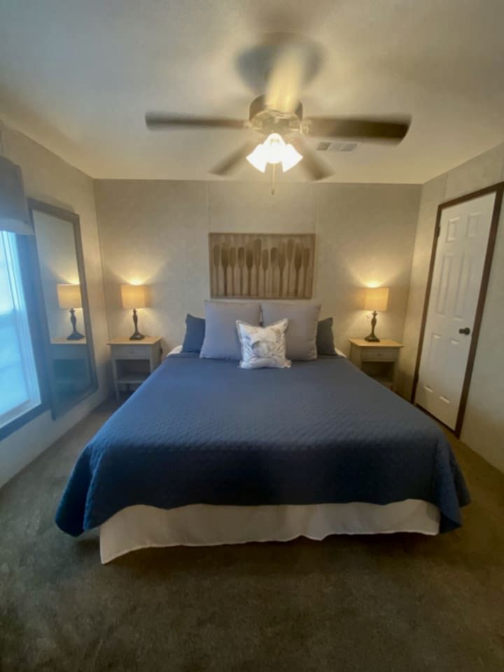 Incredible Cottage with Fire Pit in Dunnellon, Florida