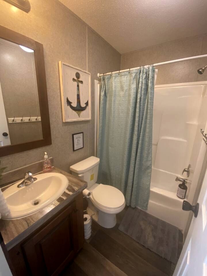 Incredible Cottage with Fire Pit in Dunnellon, Florida