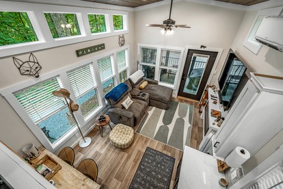 Incredible Cottage with Fire Pit and Stunning Forest Views in Mentore, Alabama photo 4