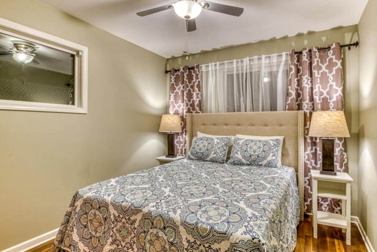 Cottages (United States of America, Gary, Indiana)