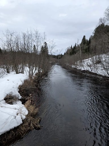 Pods (Canada, Saint-Alexis-des-Monts, Quebec)