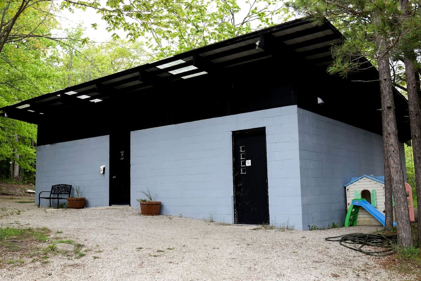 Incredible Lakefront Bell Tent with Barbecue and Fire Pit in Northern Bruce Peninsula, Ontario