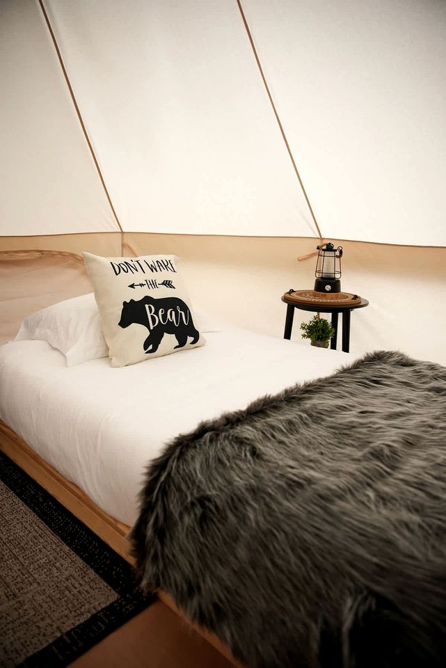 Incredible Lakefront Bell Tent with Barbecue and Fire Pit in Northern Bruce Peninsula, Ontario