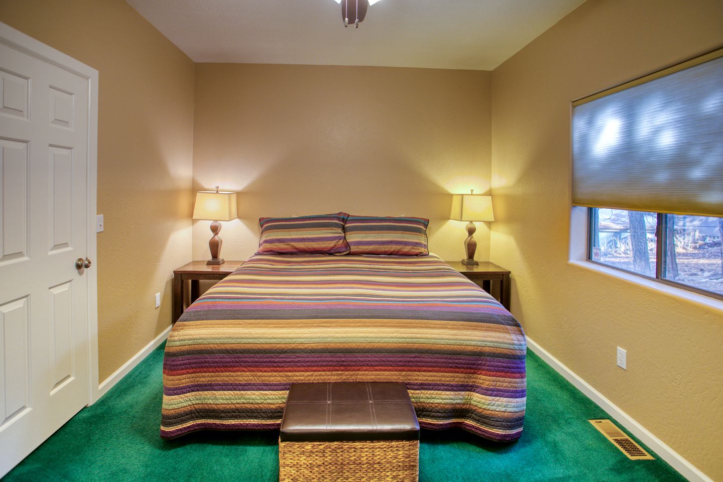 Incredible Log Cabin with Gorgeous Sights in Pinetop, Arizona