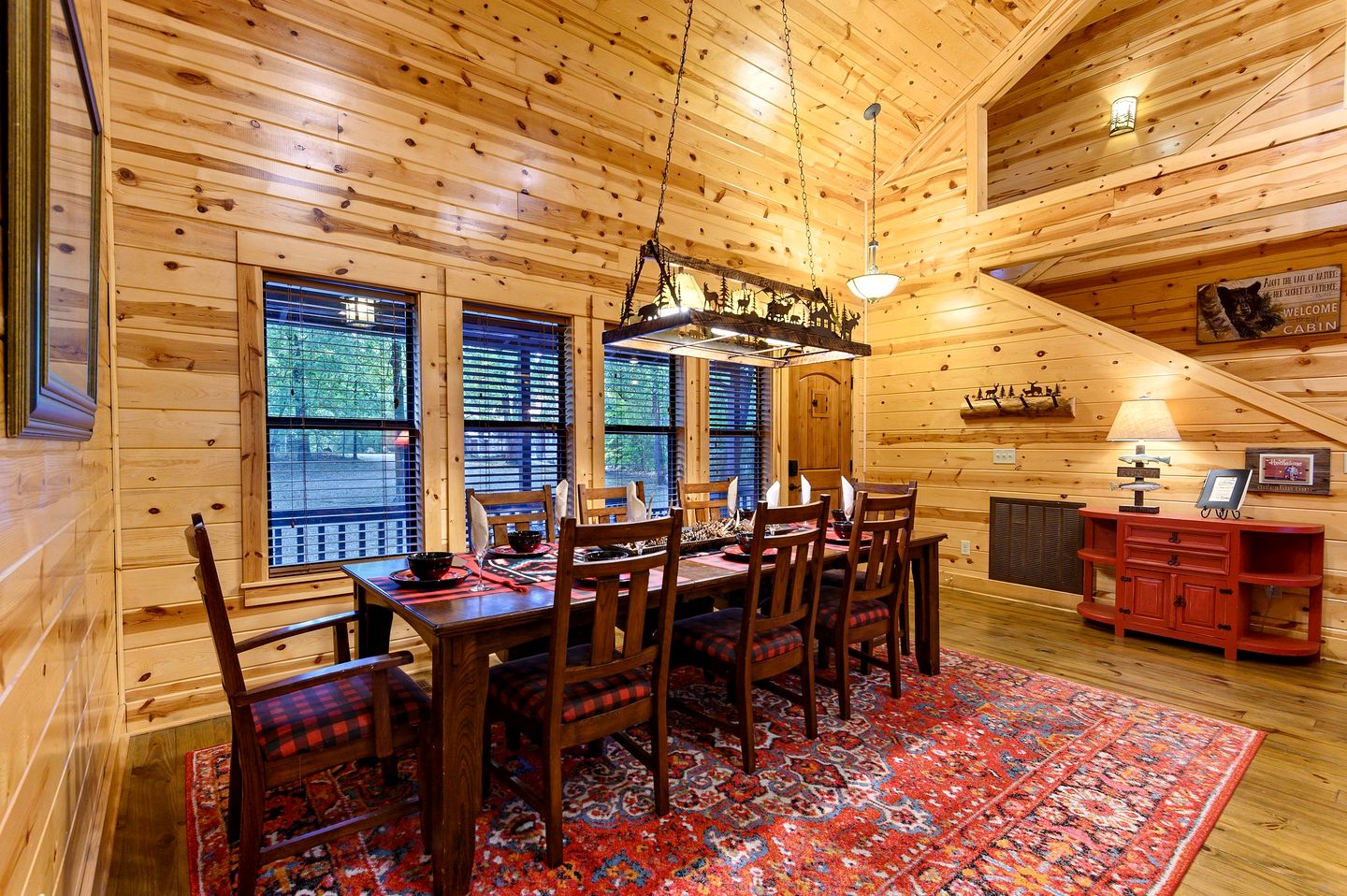 Incredible Luxurious Cabin Fantastic for All the Family in Broken Bow, Oklahoma