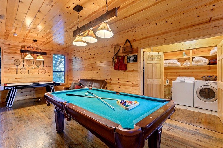 Cabins (United States of America, Broken Bow, Oklahoma)