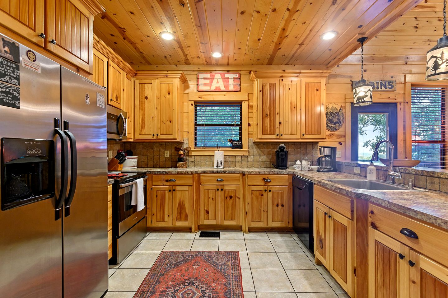 Incredible Luxurious Cabin Fantastic for All the Family in Broken Bow, Oklahoma