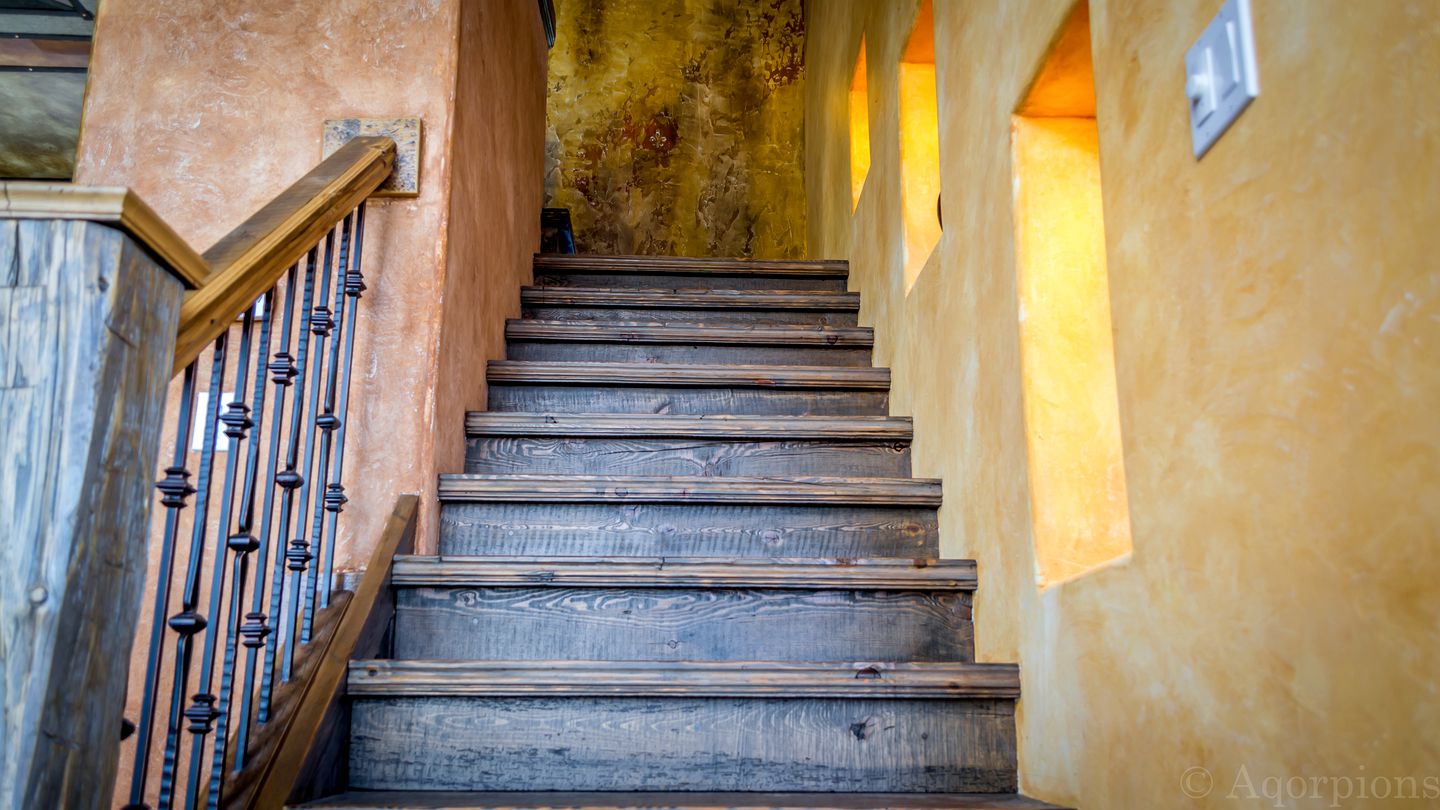 Incredible Luxury Waterfront Cottage on Lake Huron near Tobermory, Ontario