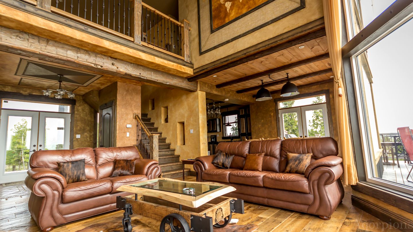 Incredible Luxury Waterfront Cottage on Lake Huron near Tobermory, Ontario