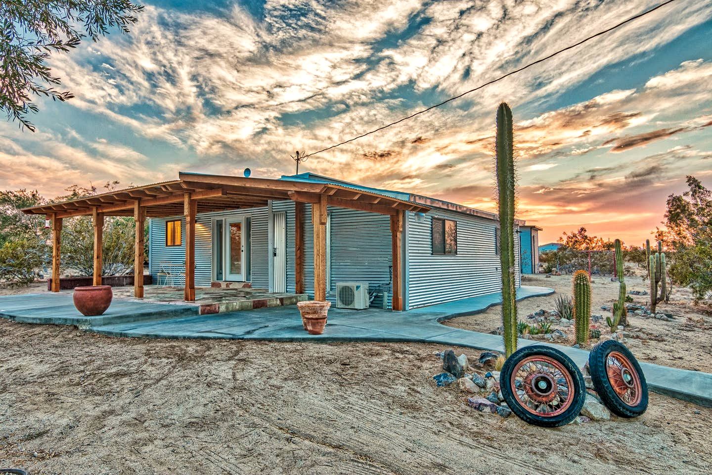 Incredible Pet friendly Vacation Rental with Great Desert Views in Twentynine Palms, California